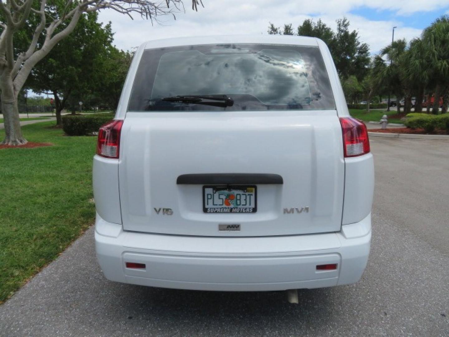 2012 White /Black with an 4.6L V8 engine, Automatic transmission, located at 4301 Oak Circle #19, Boca Raton, FL, 33431, (954) 561-2499, 26.388861, -80.084038 - You are looking at a Gorgeous 2012 Mobility Ventures MV1 Handicap Wheelchair Conversion Van with 64K Original Miles, 4.6L Ford V8, Bleack Leather Type Interior, Alloy Wheels, Power Side Entry Wheelchair Lift with Long Ramp and Short Ramp Function, Q Lock 150 EZ Lock, L-Track Tie Down System, Back Up - Photo#16